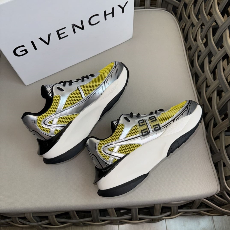 Givenchy Sneakers